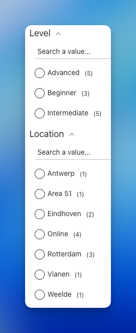 Voorbeeld van filters en refiners in een PnP Modern Search-zoekervaring.
